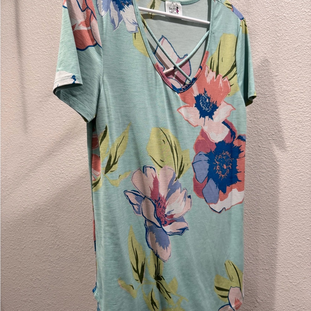 Floral Print V-Neck T-Shirt
